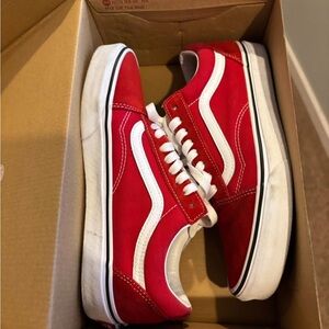 Vans Men's Red and White Sneakers